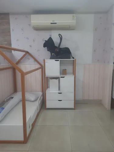 Móveis de bebê 