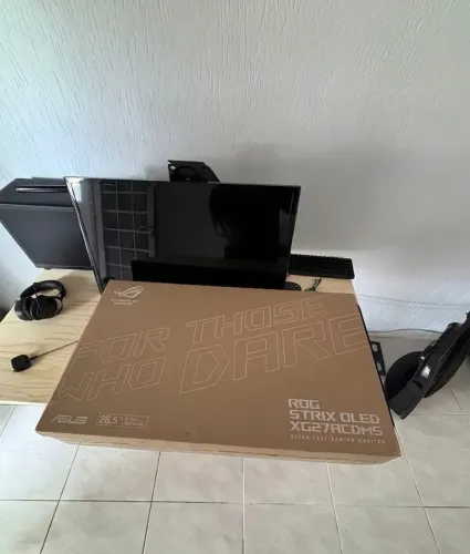 Monitor Rog Oled 280hz+NF