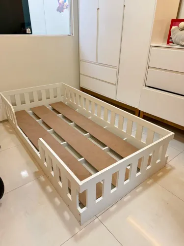 Cama montessoriana