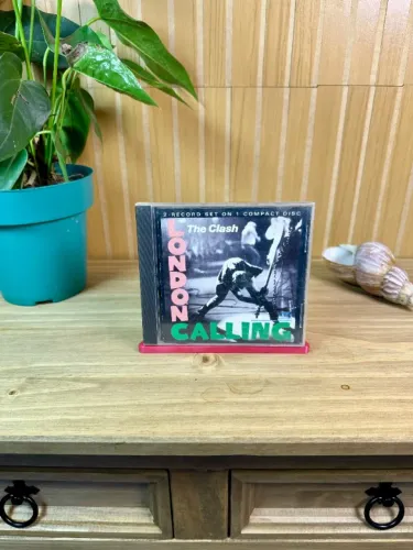 CD The Clash - London Calling (IMPORTADO)