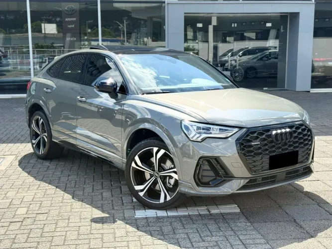 Audi Q3 Performance 2.0 TFSI Tiptr. Quattro 2025
