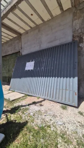 Portão 4,06x2,50 de chapa #16