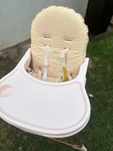 Cadeirinha de alimentação