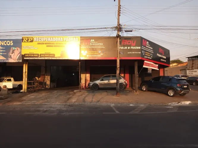 Vendo imóvel comercial com 5 lojas e mezaninos na vila Mauá
