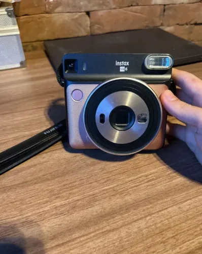 câmera instantânea fujifilm instax sq6 blush gold