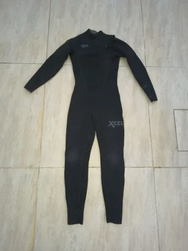 Vendo lonjjhon xcel tamanho 10 infantil