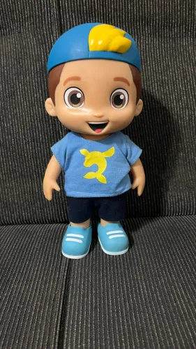 Boneco Lucas Neto 