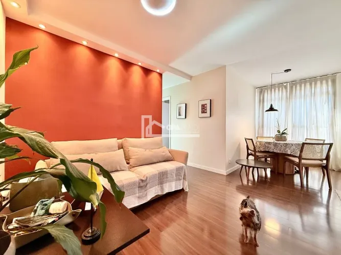 Apartamento à Venda no Bairro Santa Mônica, 2 Quartos, 1 Suíte, Planejados, 1 Vaga e Lazer