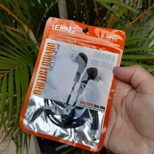 Fone de ouvido barato