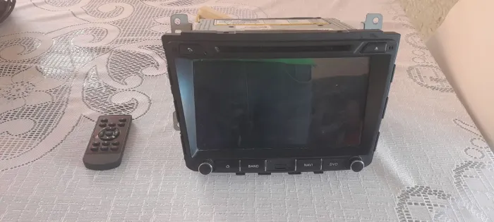 Vendo multimídia original do Creta R$ 850,00 telefone e watsap * 