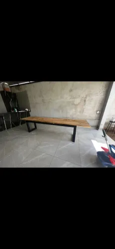 Mesa de madeira 