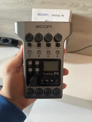 Gravador De Podcast Zoom Podtrak P4