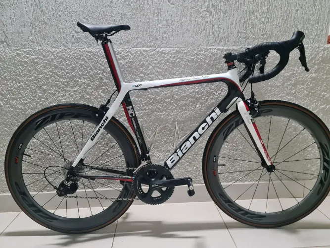 Bike Bianchi em Carbono