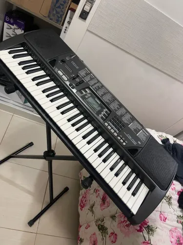 Teclado musical Casio ctk-700