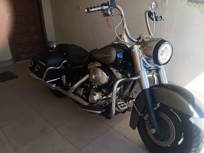 Moto excelente para viajar.