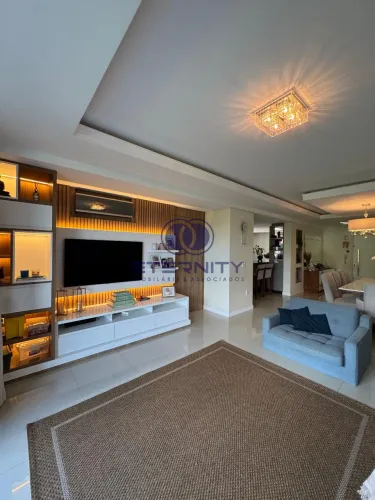Apartamento à Venda no Centro de São Bento do Sul, 194m², 4 Quartos
