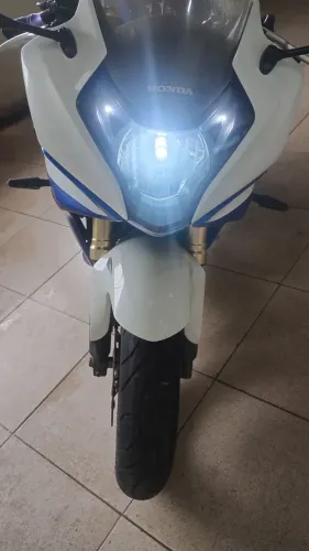 Moto CBR 600