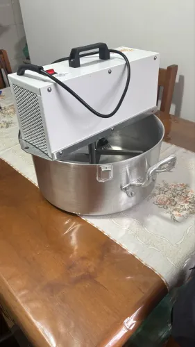 Panela Masseira Compacta