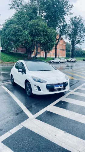 Peugeot 308 Feline/griffe 1.6 Turbo 16V 5P Aut. 2015