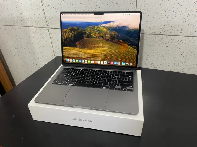MacBook Air M2 256GB + 8GB!! IMPECÁVEL!! COMPLETO!!
