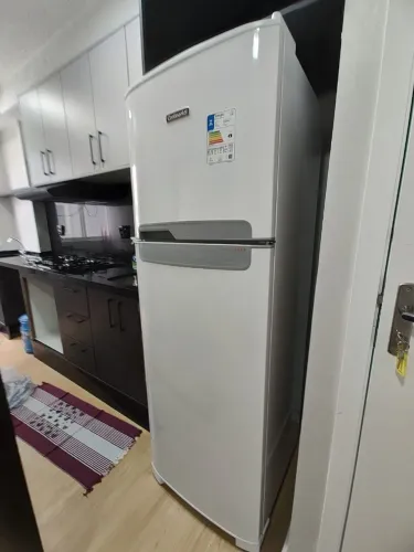 Apartamento semimobiliado Smart Vista do Sol
