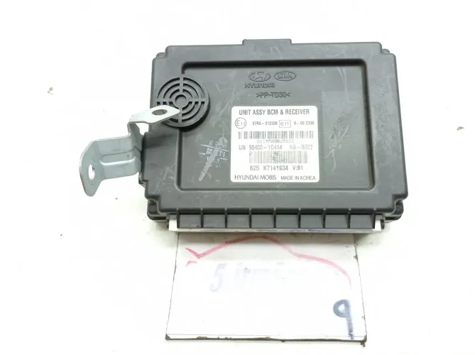 Módulo Bcm Kia Carens 2.0 2011 / 2012 Nº954001d414