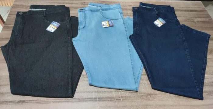 Calça jeans masculina plus