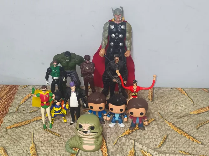 Lote de miniaturas