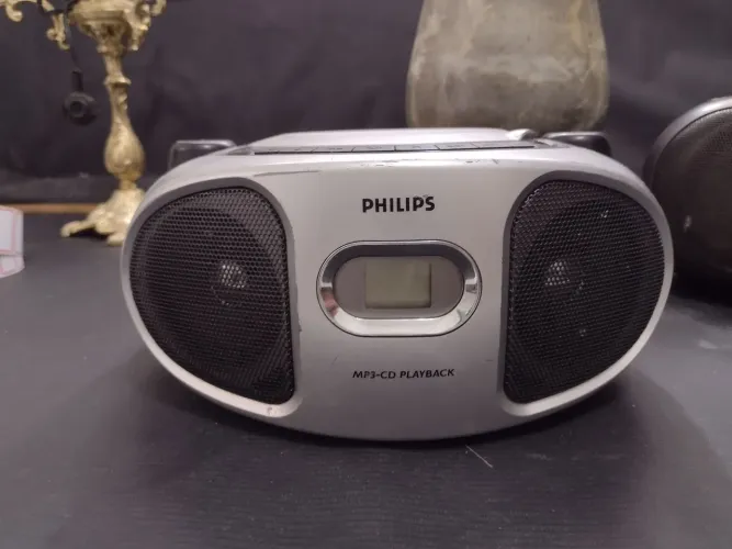 Rádio antigo