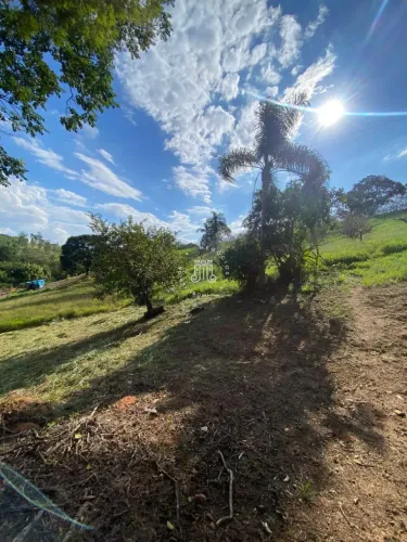 SITIO COM 60.000M² COM CASA SEDE E CASA DE CASEIRO BEM LOCALIZADO, CHACARA MALTONI JUNDIAI