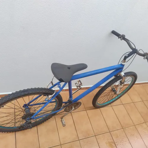 Vende-se essa bicicleta 