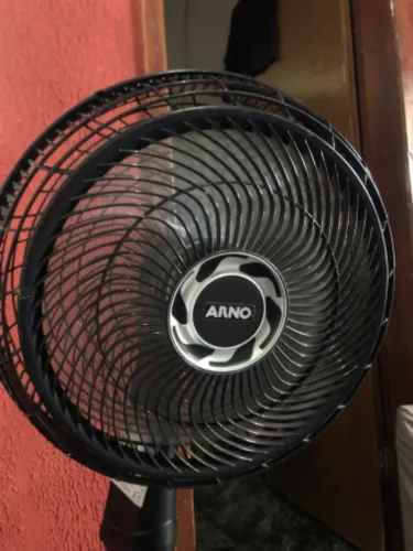 Ventilador de pé ARNO 6 paleta