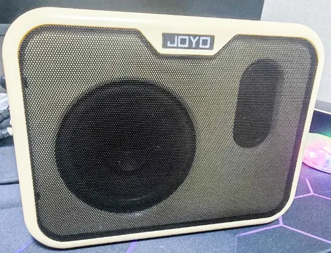 Mini Amplificador para Baixo JOYO 10W - Excelente Estado