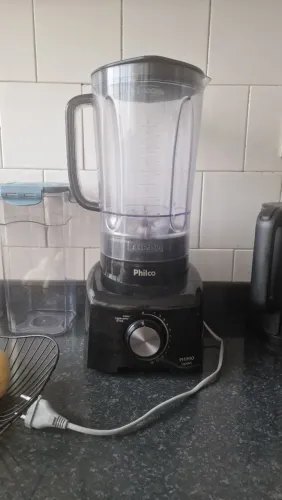 Liquidificador Philco PH900 - Potência e Alta Capacidade (Bela Vista)