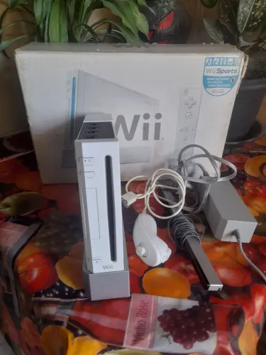 Nintendo wii bem conservado