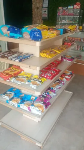 Gôndola central de Salgadinhos /Expositora para mercado/bar/padaria 