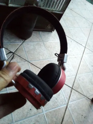 Fone bruetrooth muito bom 