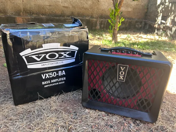 Amplificador Vox VX 50 BA