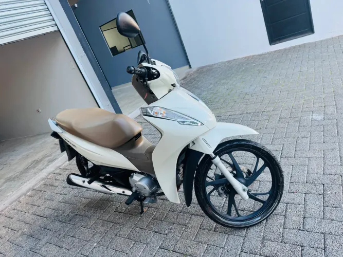Honda Biz 125 flex 2020 baixíssimo km