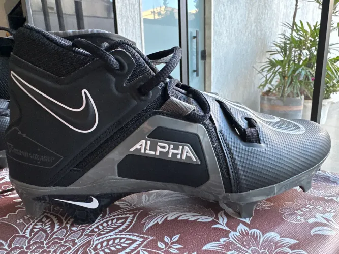 Nike Alpha Menace 3 Shark CV0582-010 tamanho 8,5