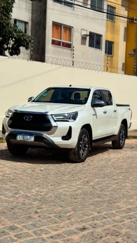 Toyota Hilux CD SRX 4X4 2.8 TDI 16V Diesel Aut. 2022