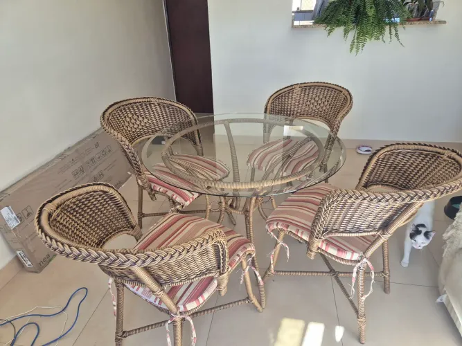 Mesa de vidro ótimo estado
