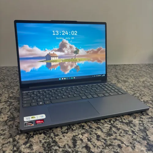 Notebook Lenovo Slim 3 | Ryzen 7 | 16Gb RAM | 512Gb SSD | NA GARANTIA