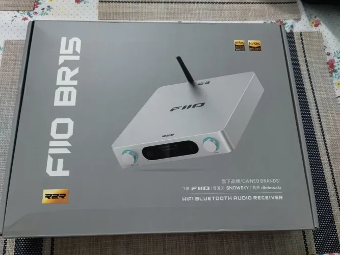Fiio BR15 R2R HiFi Bluetooth 6.0 Áudio Receiver 