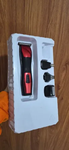 Aparador Wahl Groomsman T-Pro 4 em 1 Bivolt + Acessórios