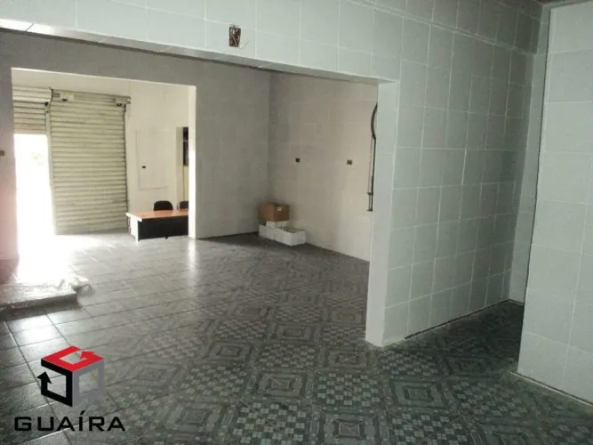 Casa Térrea à venda 4 quartos 2 suítes 4 vagas João Ramalho - Santo André - SP