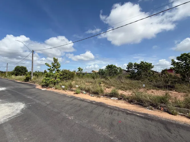 Vende-se terreno no Santa Cecília com 360 m2 todo documentado