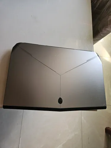 Alienware pra retirada de peças ou reparo 