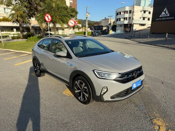 Volkswagen Nivus Highline 1.0 200 TSI Flex AUT 2024