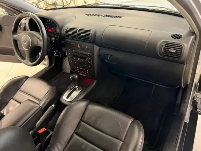 Audi A3 1.8 Turbo 5P Aut. 2003